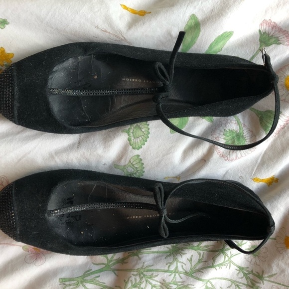 Giuseppe Zanotti T- Strap Crystal Flats, Black - Picture 7 of 7